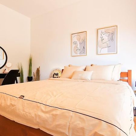 Apartment Kalliope, 200M Sea Каштела Экстерьер фото