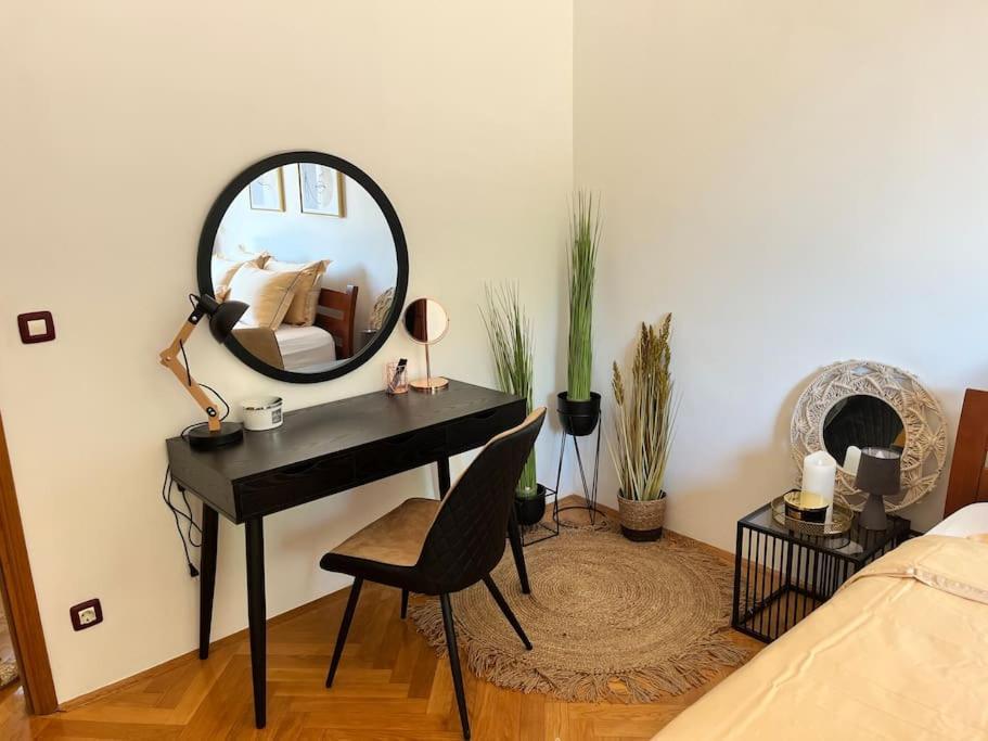 Apartment Kalliope, 200M Sea Каштела Экстерьер фото
